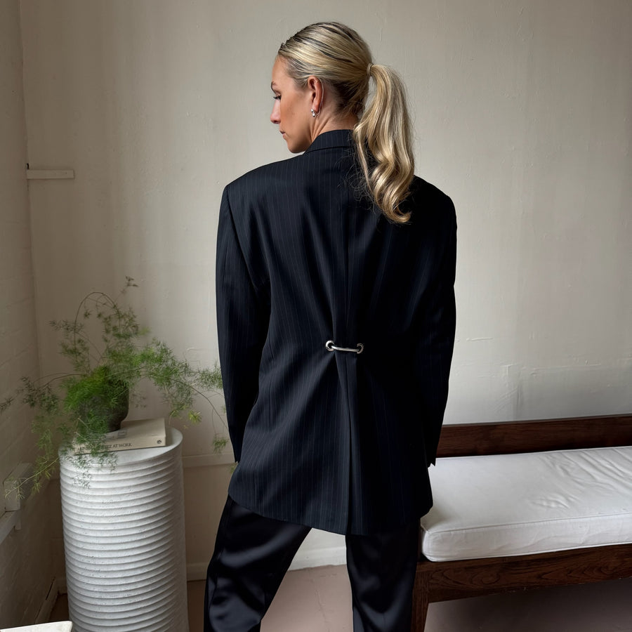 BLACK PINSTRIPE HARDWARE BACK BLAZER