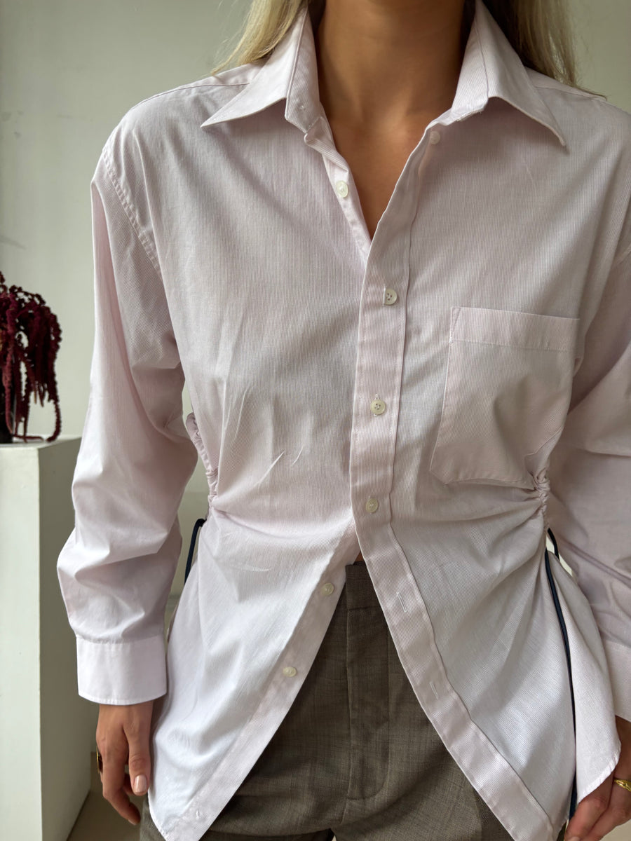 PALE PINK CINCH SHIRT