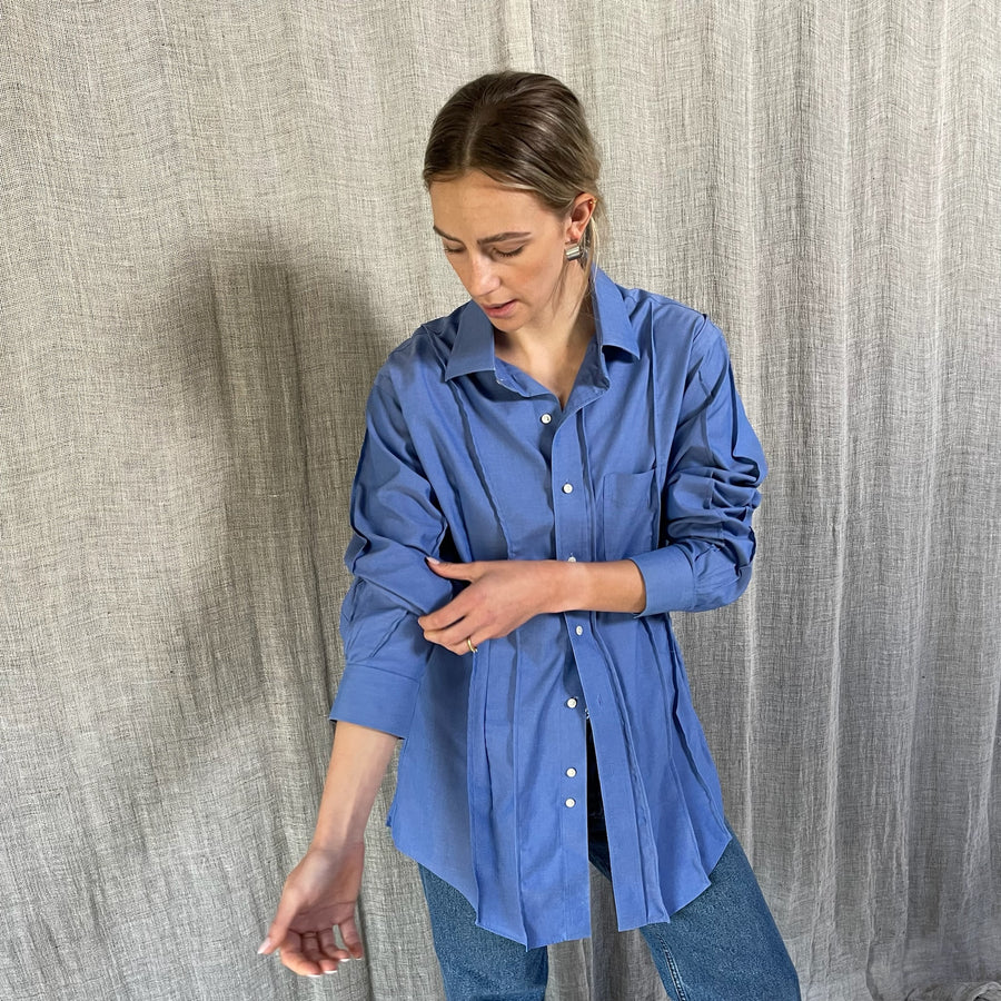 BLUE EXPOSED SEAM SHIRT