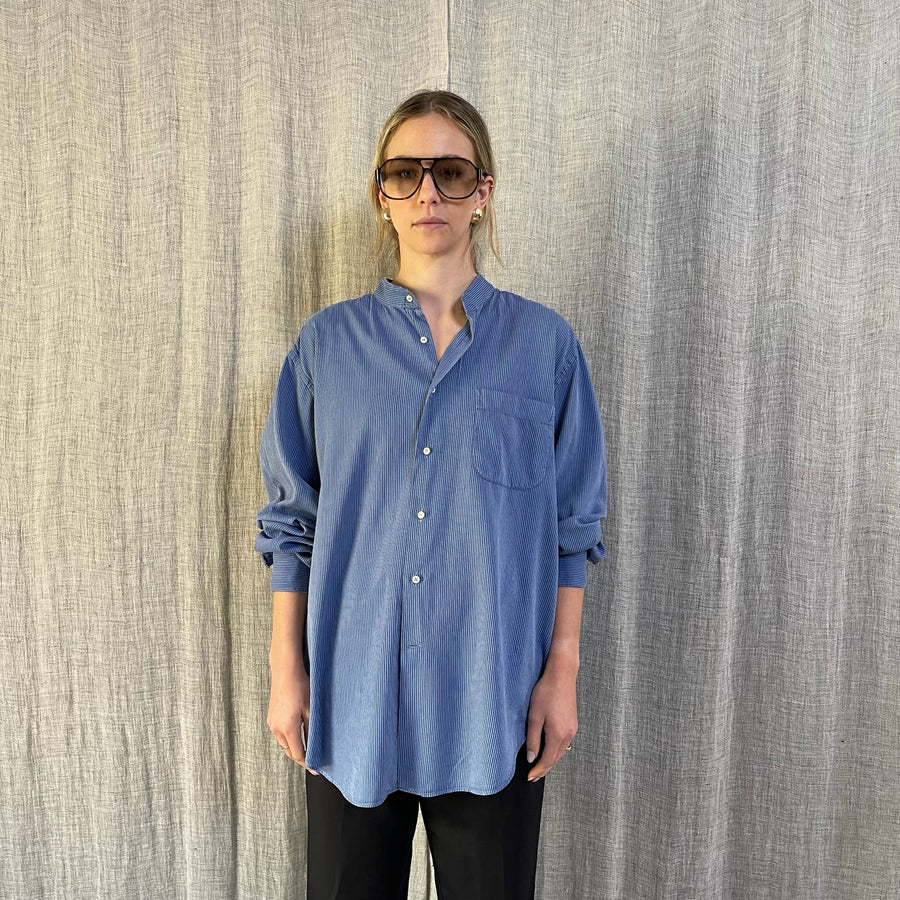 RELAXED BLUE SIMPLE SHIRT