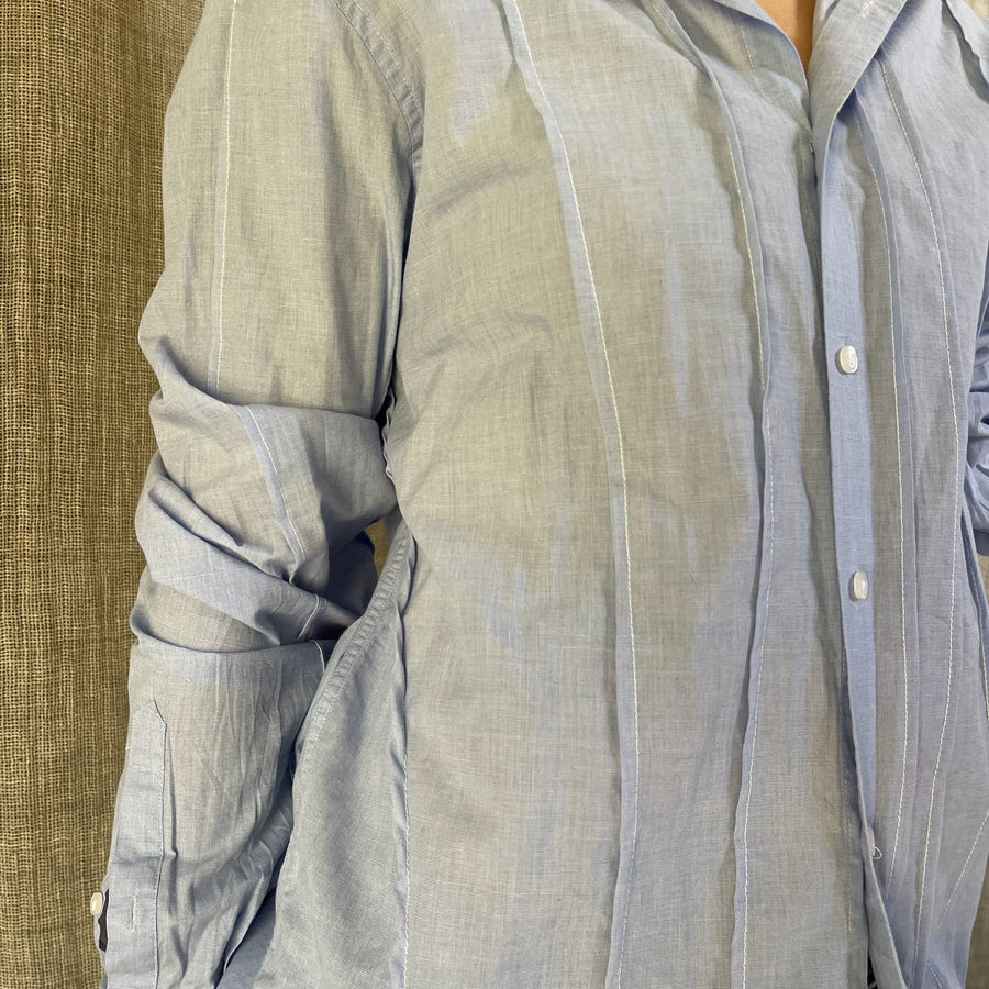 LIGHT BLUE EXPOSED SEAM SHIRT