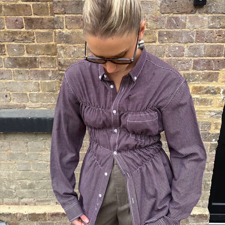 BURGUNDY ELASTIC SHIRT