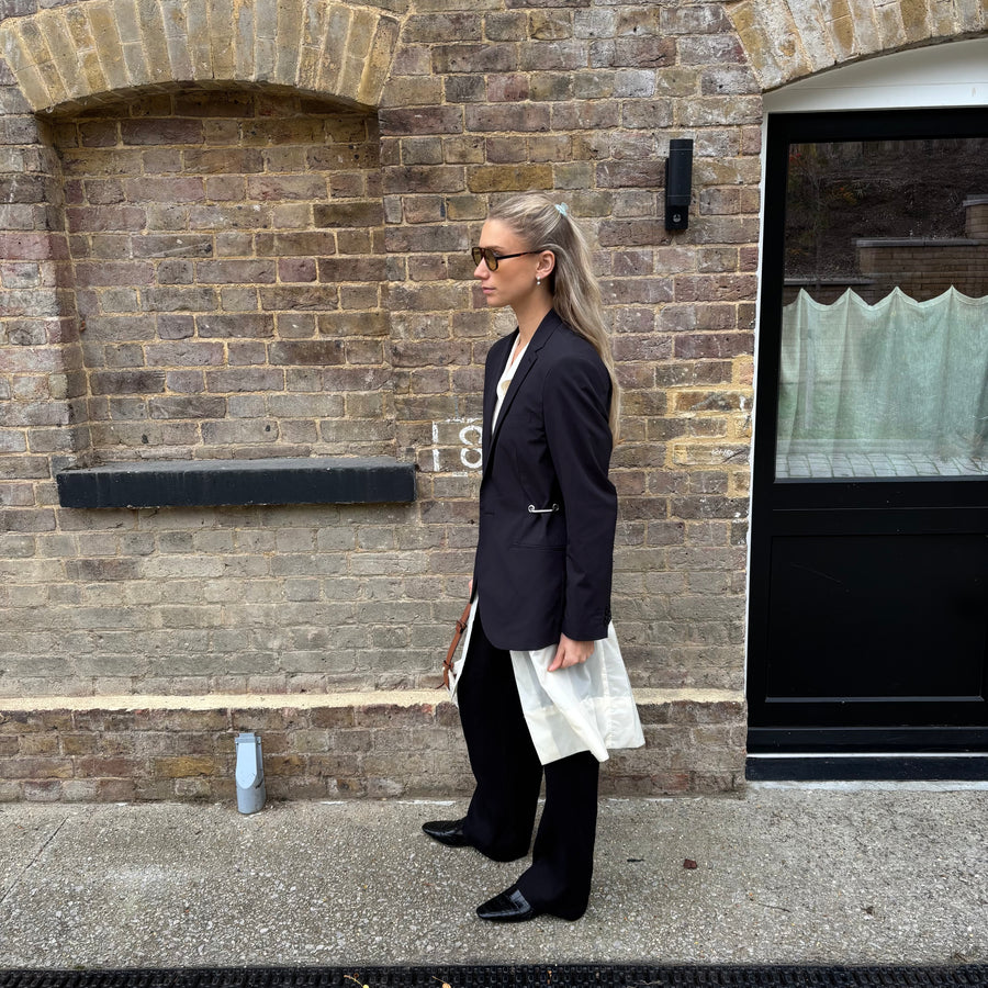 MIDNIGHT HARDWARE FRONT BLAZER