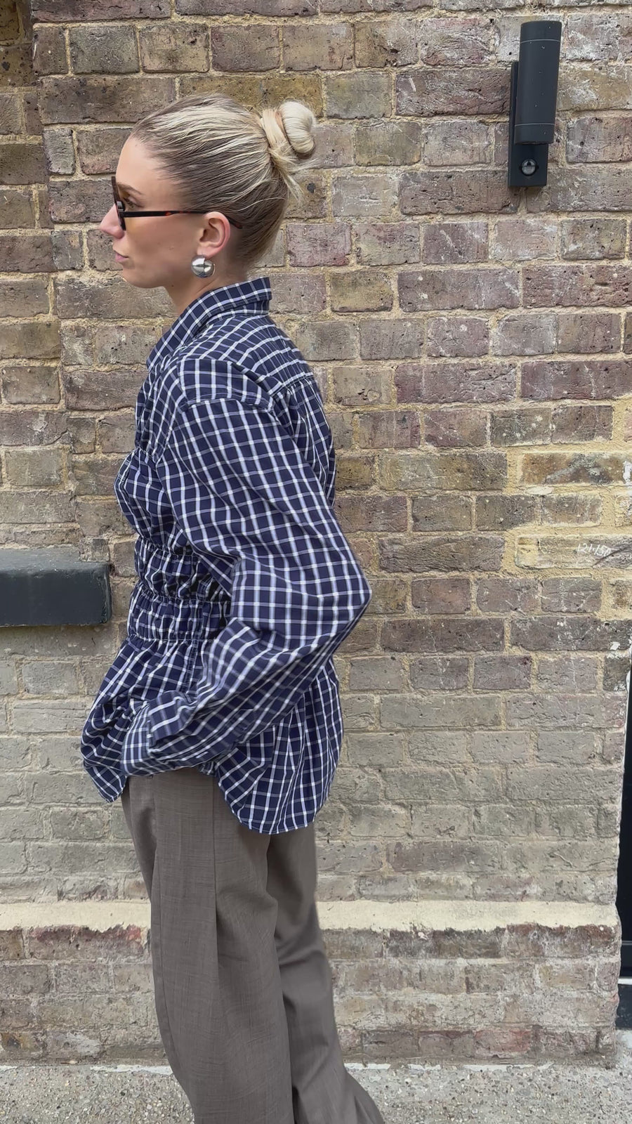 CHECK NAVY ELASTIC SHIRT